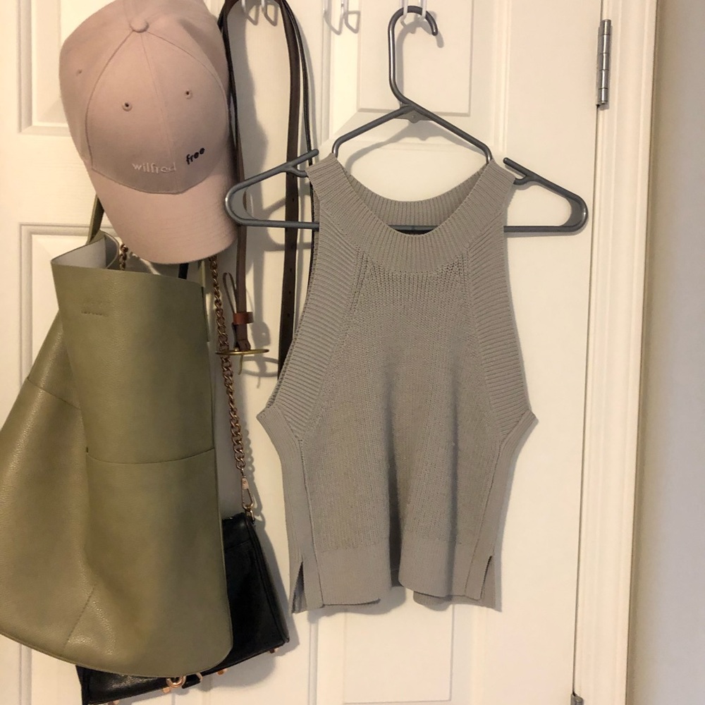 Aritzia knit top